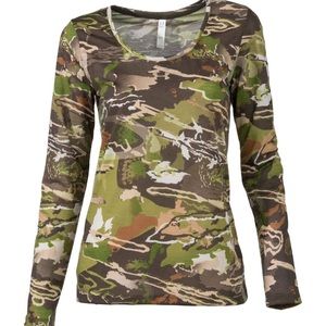 Under armour women’s heat gear camo L/s Small